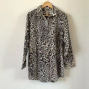 Chico's Black and White Animal Print Button Down Tunic Shirt, Sz 1.5 (M/10)